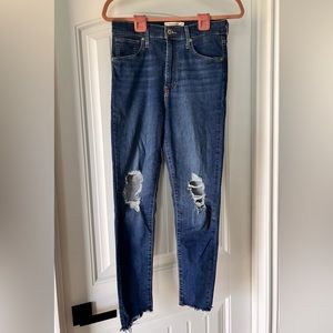 Levi’s “Mile High Ultra Skinny” Jeans